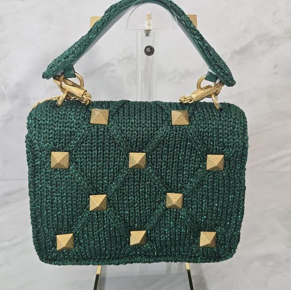 Valentino Garavani Green Handbag with Gold Accents - Picture 4 of 12
